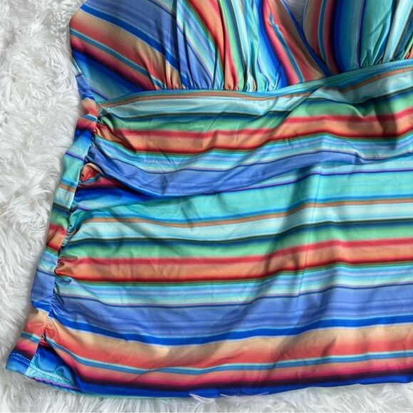 La Blanca Swimwear Sz 22W V-Neck Sunset Striped Multicolor Halter Tankini Top - Picture 3 of 13